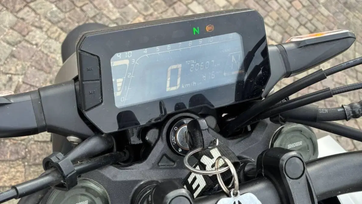 Honda CB 125 R (2018 - 20)  (4)