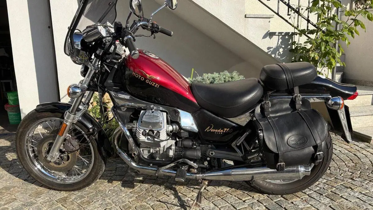 Moto Guzzi Nevada 750 Club (1998 - 01) 