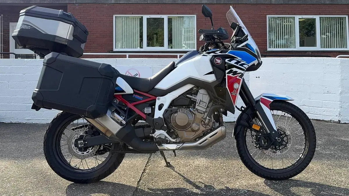 Honda Africa Twin CRF 1100L Urban (2022 - 23)  (3)