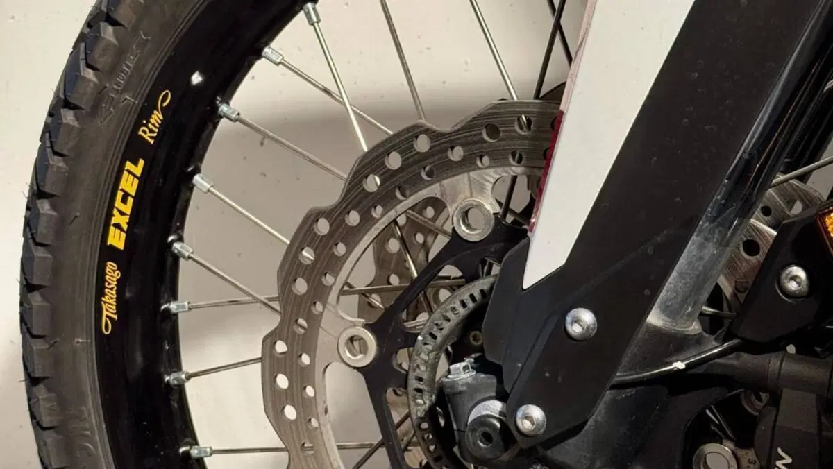 Honda Africa Twin CRF 1100L Urban (2022 - 23)  (6)