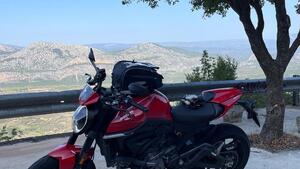 Ducati Monster 937 + (2021 - 25) 