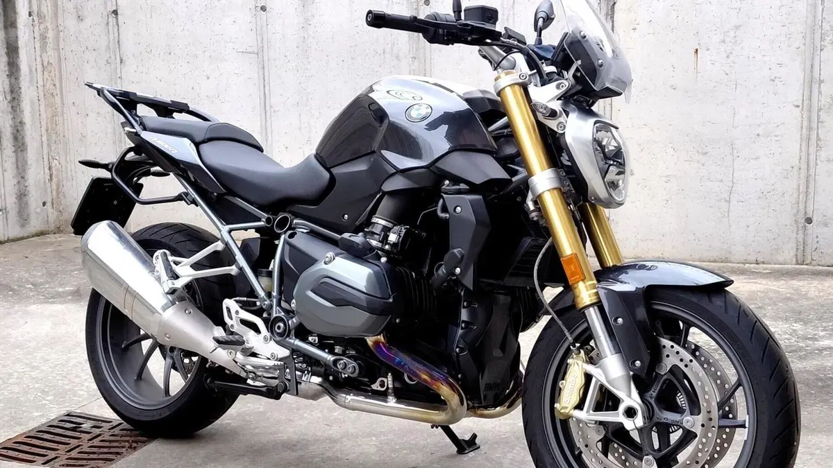 Bmw R 1200 R (2017 - 18)  (3)