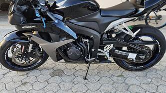 Honda CBR 600 RR (2009 - 12) usata
