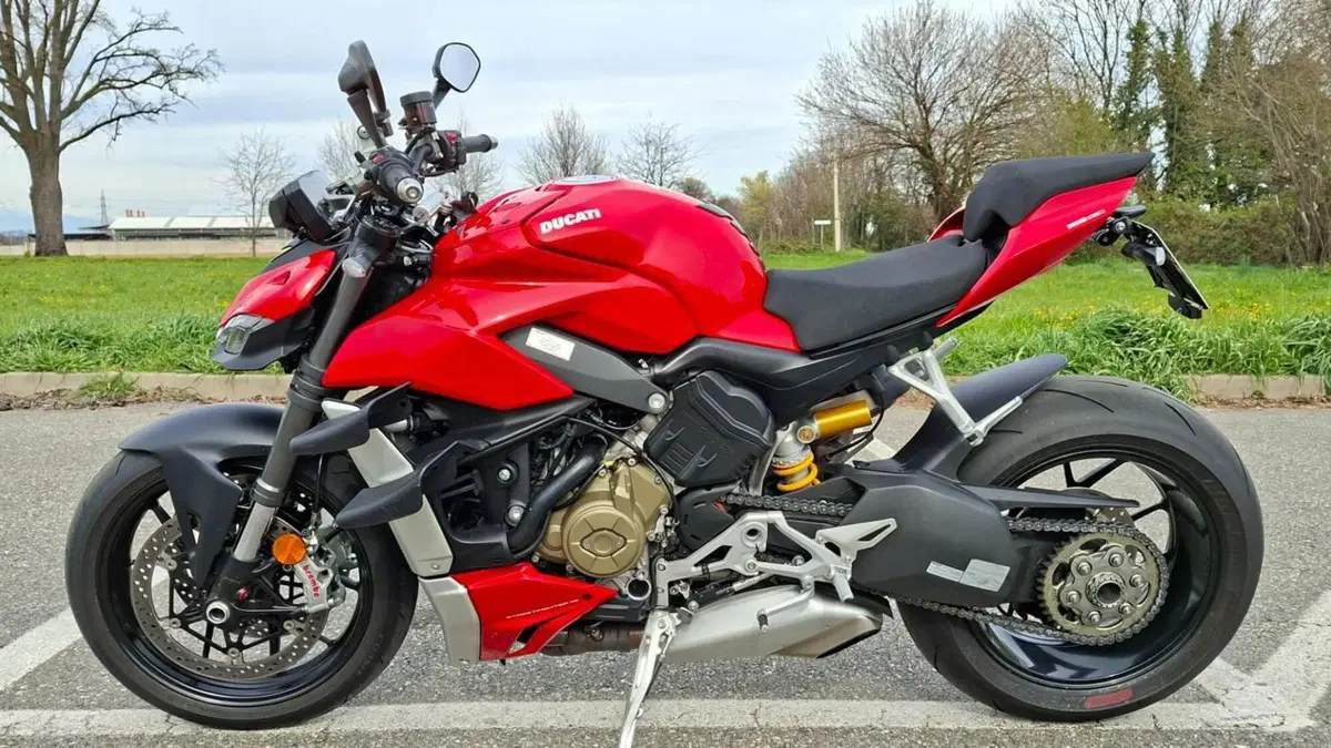Ducati Streetfighter V4 1100 (2020)  (2)