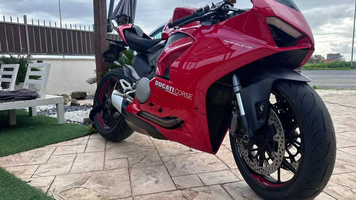 Ducati Panigale V2 (2021 - 24) 
