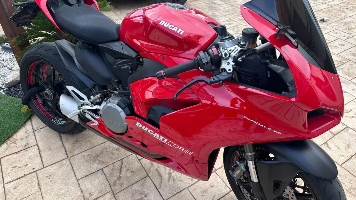 Ducati Panigale V2 (2021 - 24)  (4)