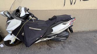 Sym Joymax 300 i (2012 - 16) usata