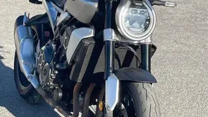 Honda CB 1000 R (2021 - 25)  (4)