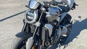 Honda CB 1000 R (2021 - 25)  (5)
