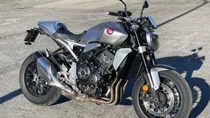 Honda CB 1000 R (2021 - 25)  (6)