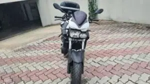 Bmw F 800 R (2009 - 11)  (3)