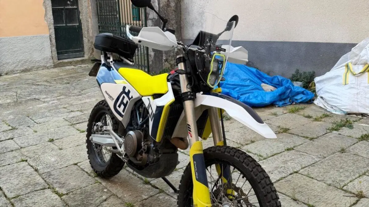 Husqvarna 701 Enduro (2021)  (6)
