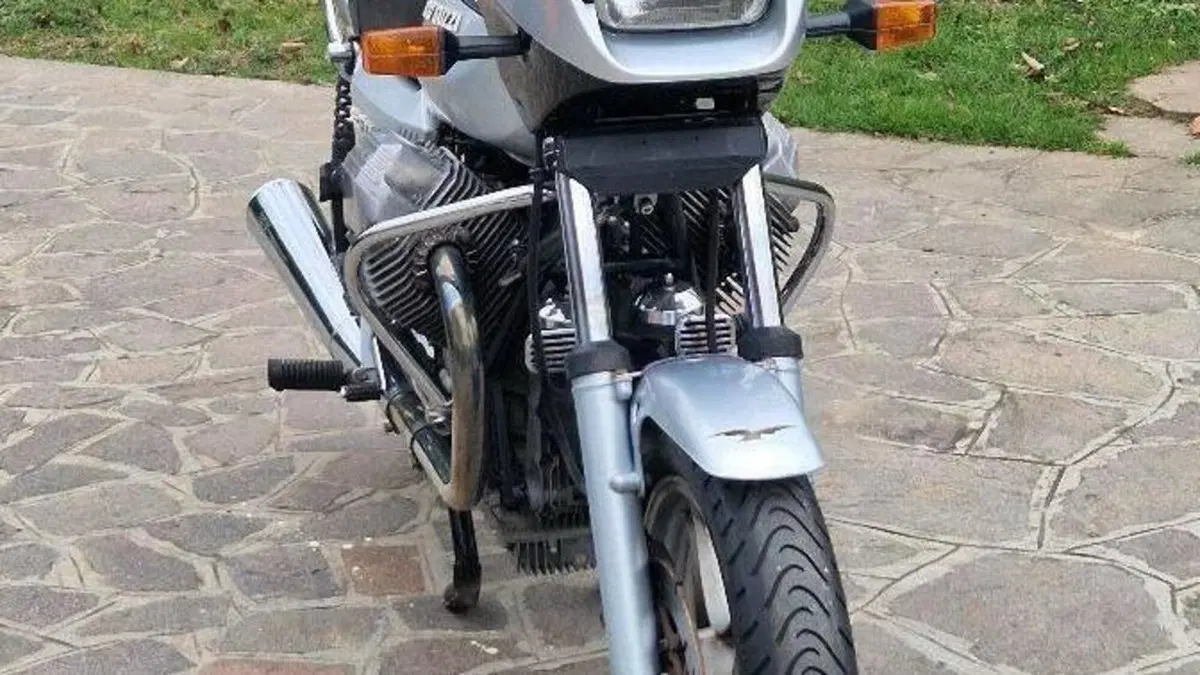 Moto Guzzi  