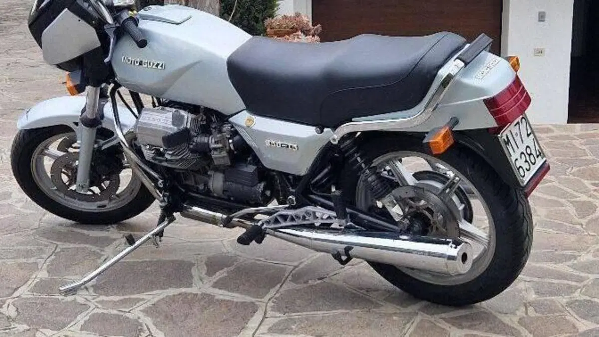 Moto Guzzi   (4)