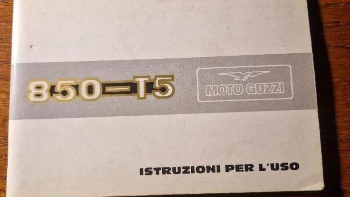 Moto Guzzi   (11)