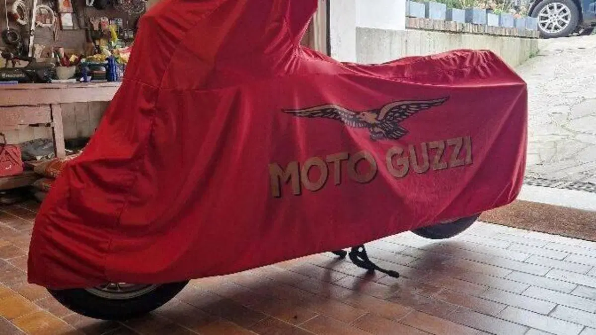 Moto Guzzi   (12)