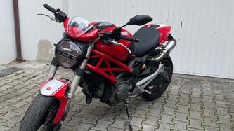 Ducati Monster 696 (2008 - 13) usata