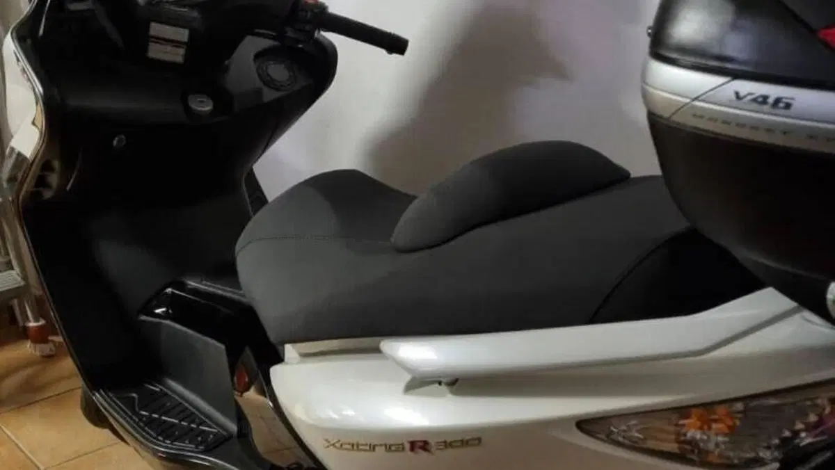 Kymco Xciting 300i 
