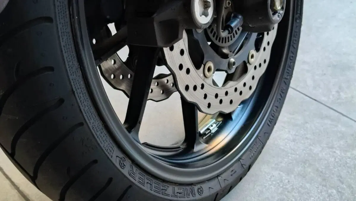 Yamaha Tracer 700 GT (2019 - 20)  (12)