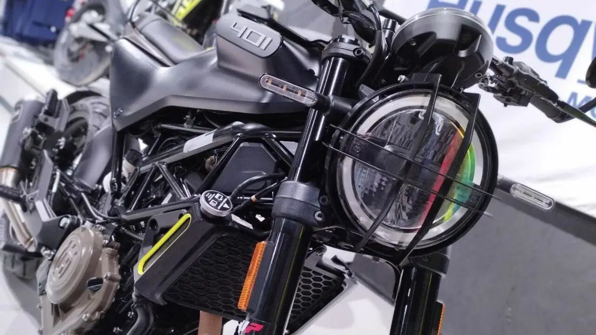 Husqvarna Svartpilen 401 (2024 - 26)  (3)
