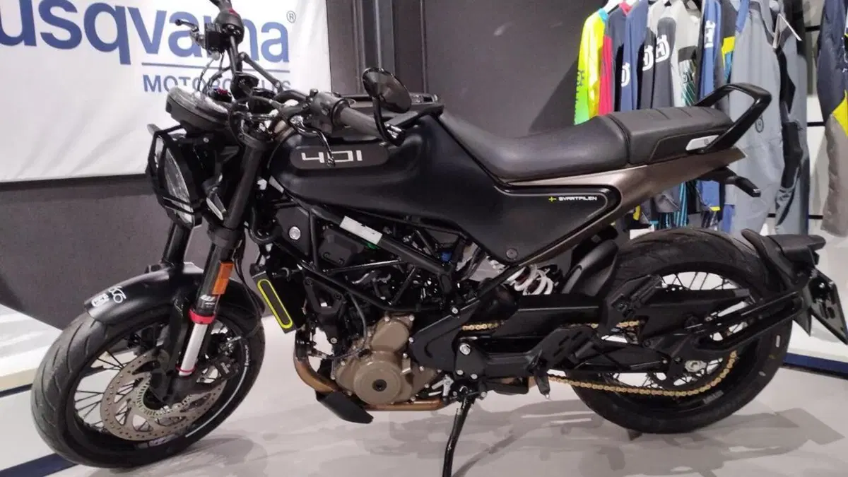 Husqvarna Svartpilen 401 (2024 - 26)  (5)