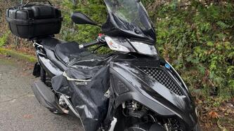 Piaggio Mp3 300 ie Yourban ERL (2011 - 17) usata