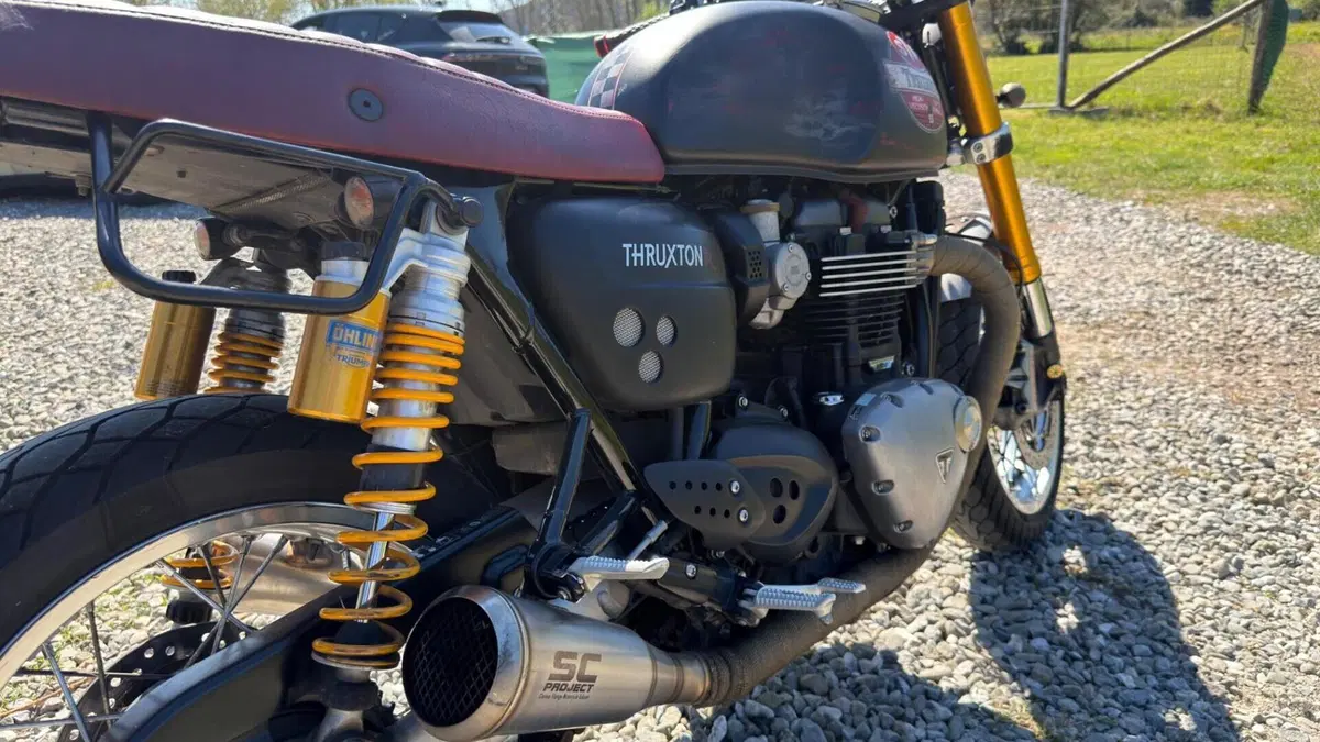 Triumph Thruxton 1200 R (2017 - 20)  (4)