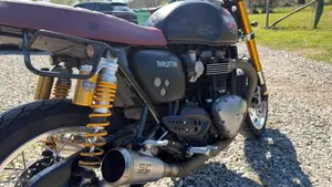 Triumph Thruxton 1200 R (2017 - 20)  (4)