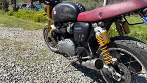 Triumph Thruxton 1200 R (2017 - 20)  (6)
