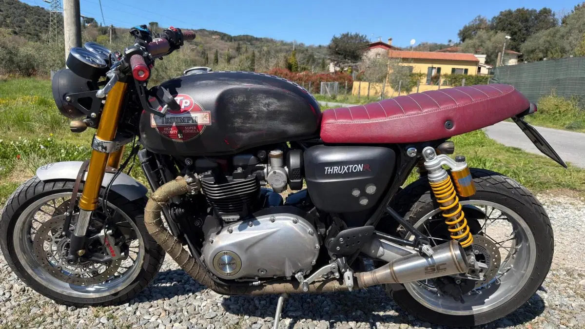 Triumph Thruxton 1200 R (2017 - 20)  (7)