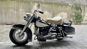 Harley-Davidson   (2)
