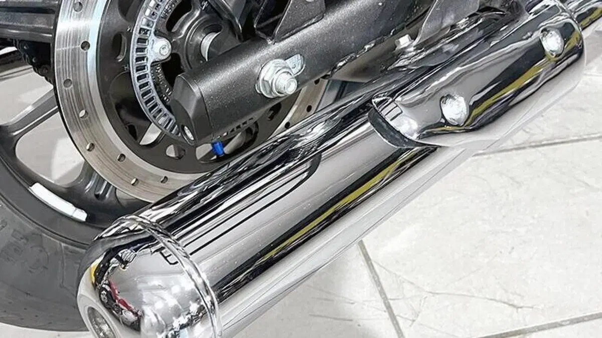Royal Enfield Super Meteor 650 (2023 - 26)  (3)
