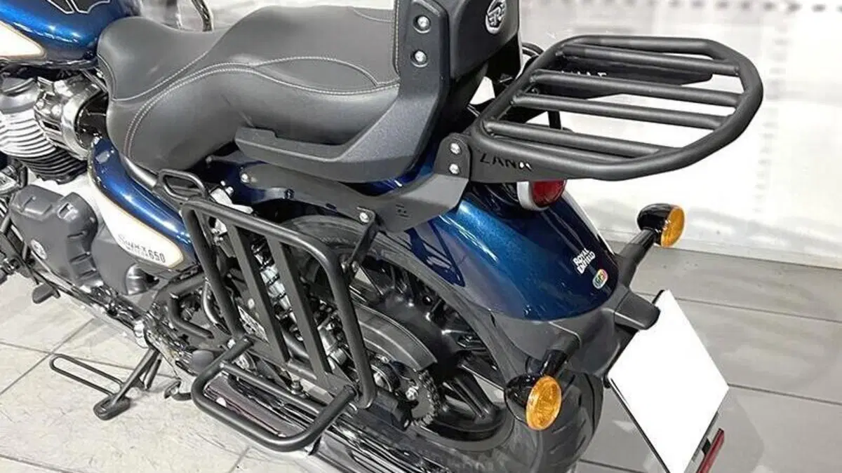Royal Enfield Super Meteor 650 (2023 - 26)  (4)