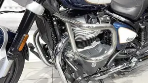 Royal Enfield Super Meteor 650 (2023 - 26)  (5)