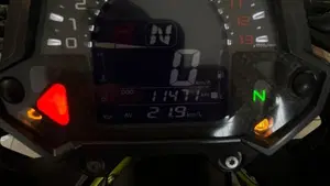 Kawasaki Z 900 (2017 - 18)  (4)