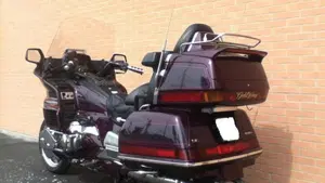 Honda GL 1500 SE Gold Wing (1991 - 02)  (2)