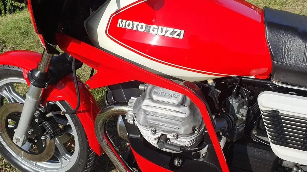 Moto Guzzi   (3)