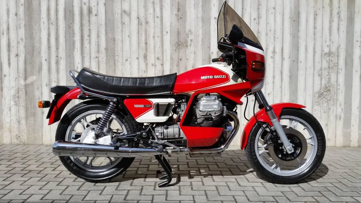 Moto Guzzi   (6)