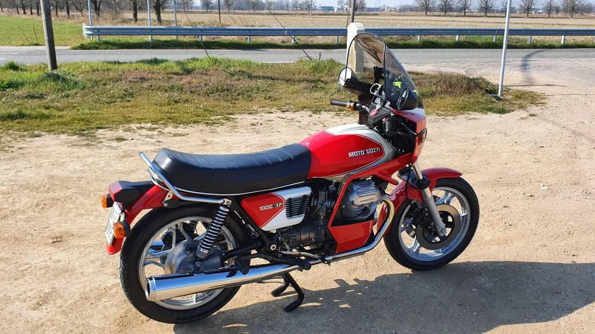 Moto Guzzi   (13)