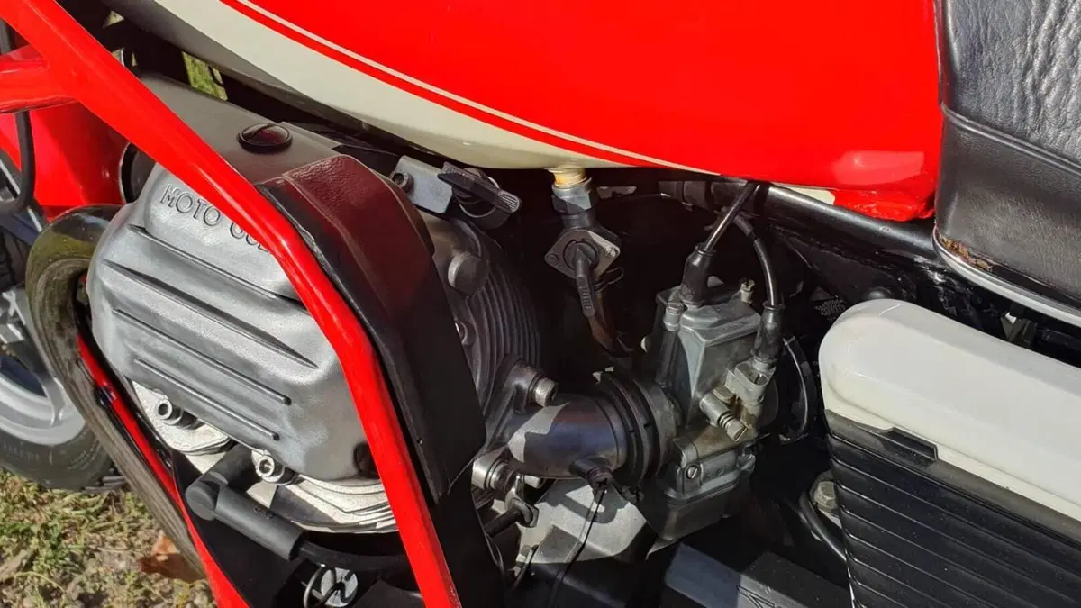 Moto Guzzi   (15)