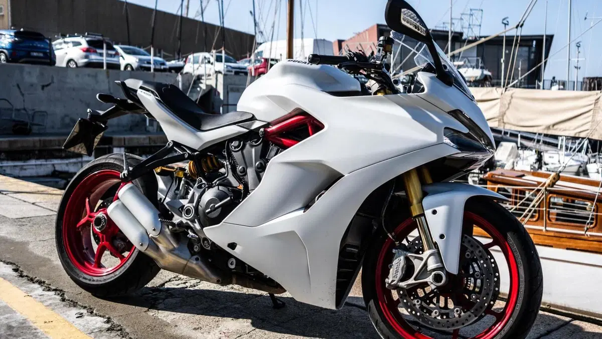 Ducati SuperSport 939 S (2017 - 20)  (2)