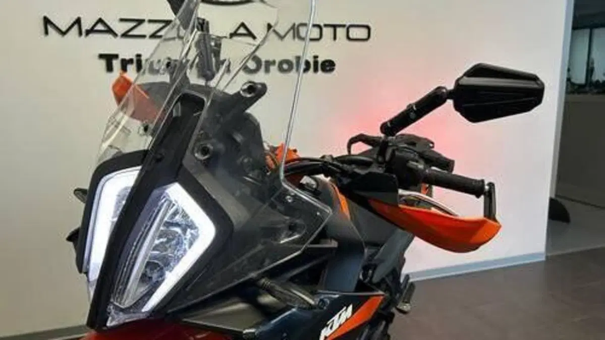KTM 890 Adventure (2023 - 26)  (6)