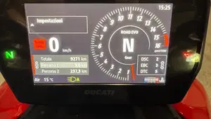 Ducati Streetfighter V4 (2023 - 24)  (5)