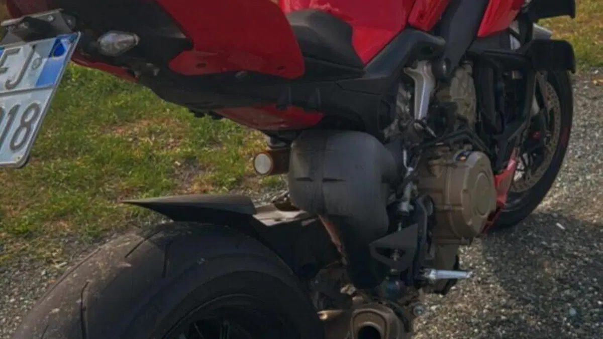 Ducati Streetfighter V4 (2023 - 24)  (2)