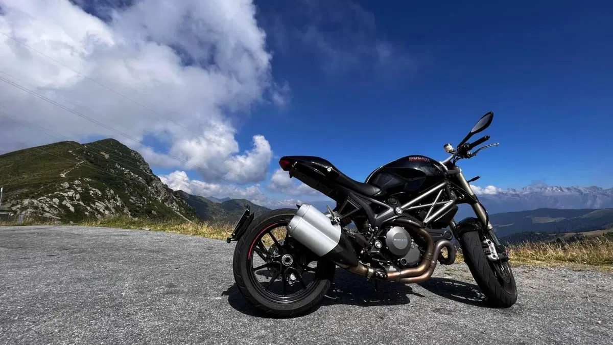 Ducati Monster 1100 Evo ABS (2011 - 13)  (2)