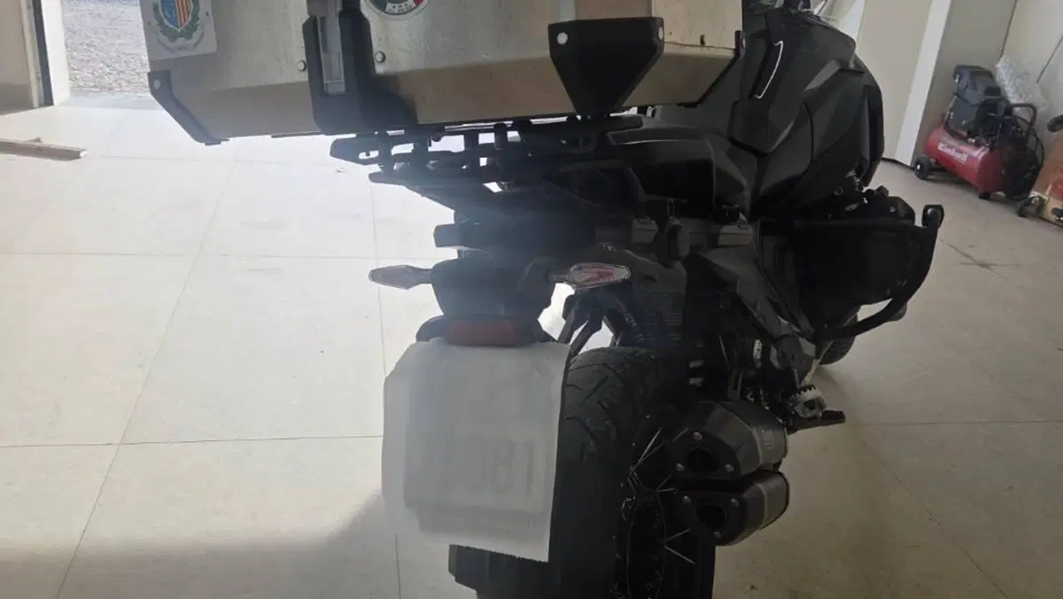 Bmw R 1300 GS Triple Black (2023 - 26)  (7)