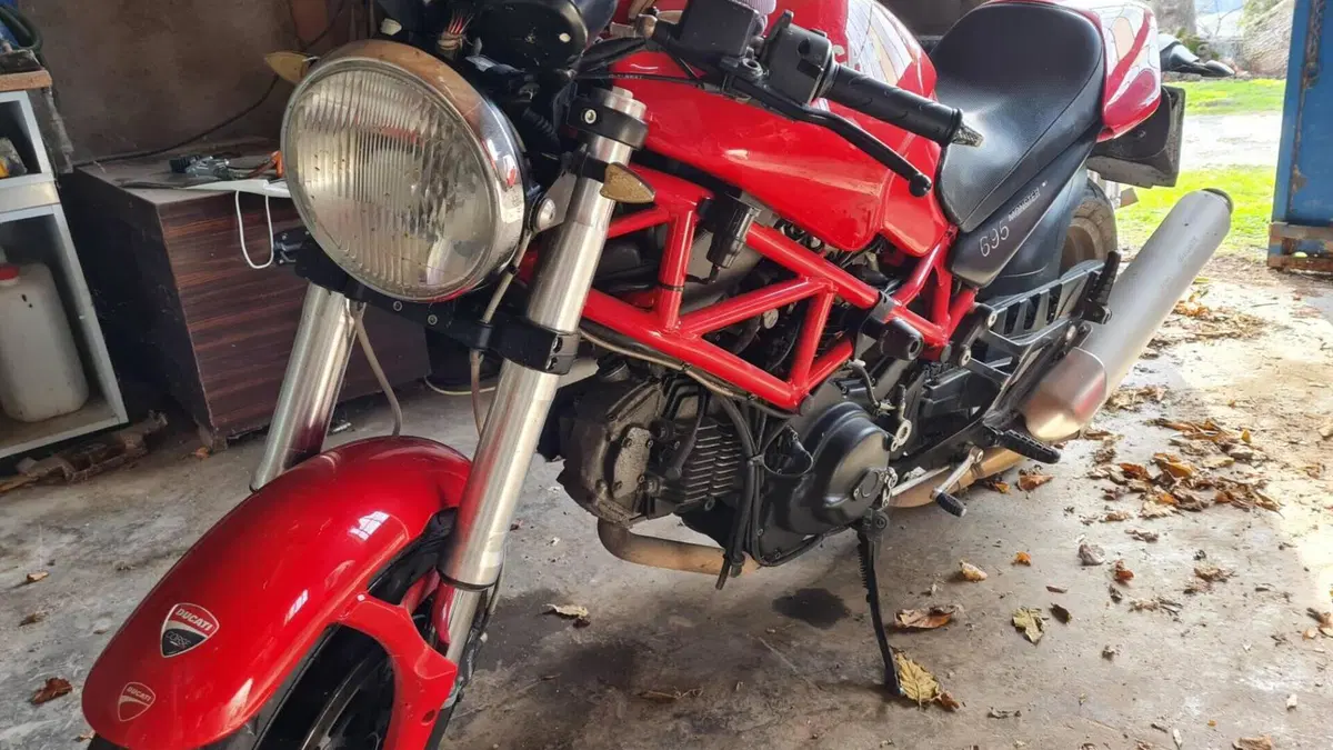 Ducati Monster 695 (2006 - 08)  (2)