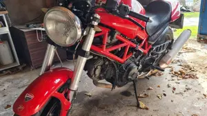 Ducati Monster 695 (2006 - 08)  (2)