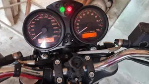 Ducati Monster 695 (2006 - 08)  (4)