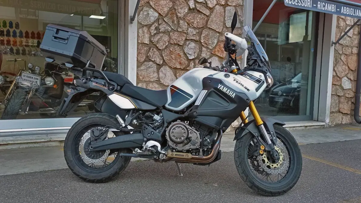 Yamaha XT1200ZE Super Ténéré (2013 - 14)  (4)